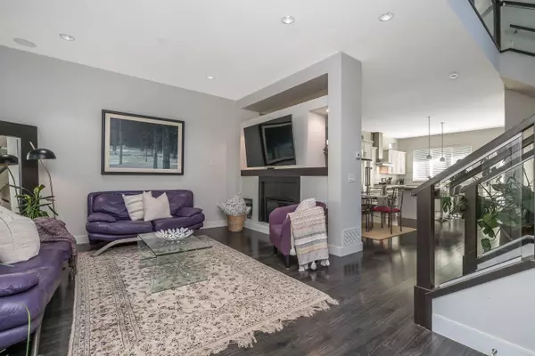 Surrey, BC V3Z 0M7,16772 23 AVE