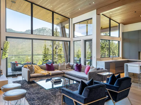 Whistler, BC V8E 0L6,2919 Heritage Peaks TRL