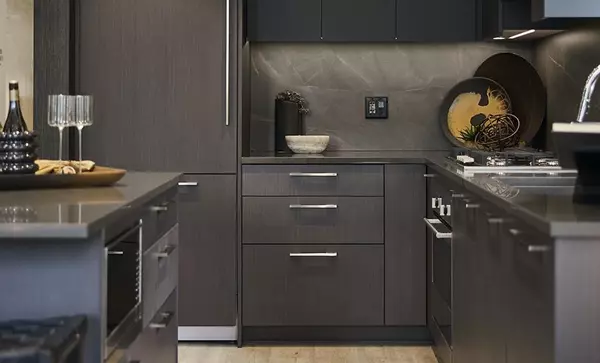 Burnaby, BC V5H 2P4,5860 Olive AVE #1508