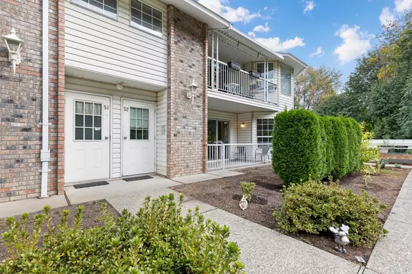 Abbotsford, BC V3S 7X5,2938 Trafalgar ST #51