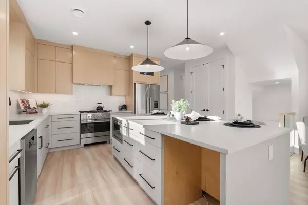 Delta, BC V4C 3K7,9312 Ebor RD