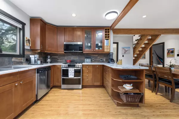 Squamish, BC V0N 1H0,41540 Cottonwood RD