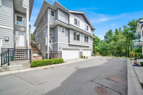 Abbotsford, BC V2T 0J3,31548 Upper Maclure RD #7