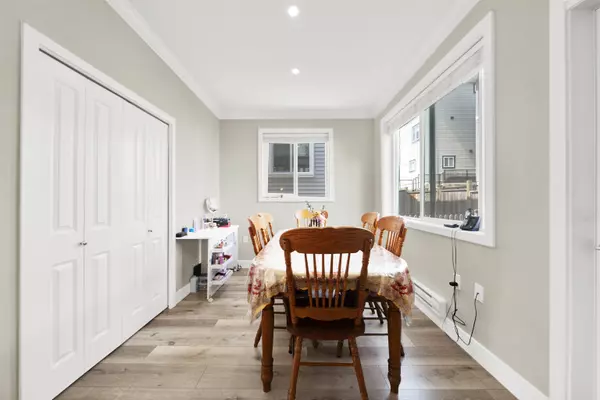 Abbotsford, BC V2T 0J3,31548 Upper Maclure RD #7