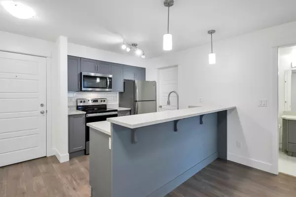 Abbotsford, BC V2T 0A8,30515 Cardinal AVE #307