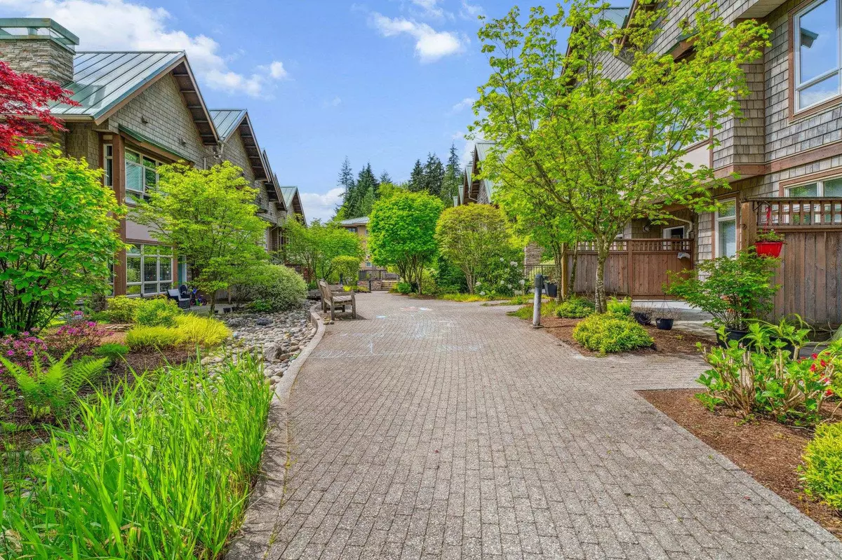 North Vancouver, BC V7H 1G3,3320 Mt Seymour Pkwy