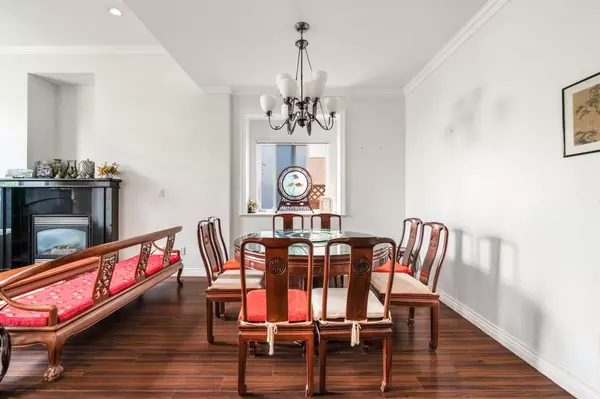 Burnaby, BC V5H 2L5,5239 Inman AVE