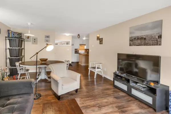 Abbotsford, BC V2S 3Z3,1750 Mckenzie RD #404