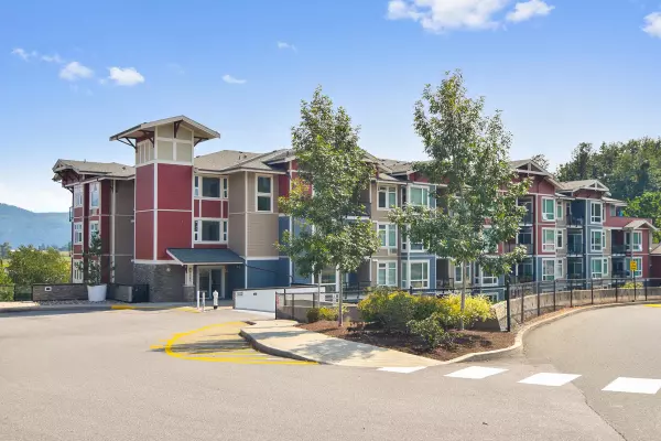 Abbotsford, BC V3G 0G3,2242 Whatcom RD #410