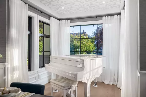 Vancouver, BC V6M 1L1,2023 W 36th AVE