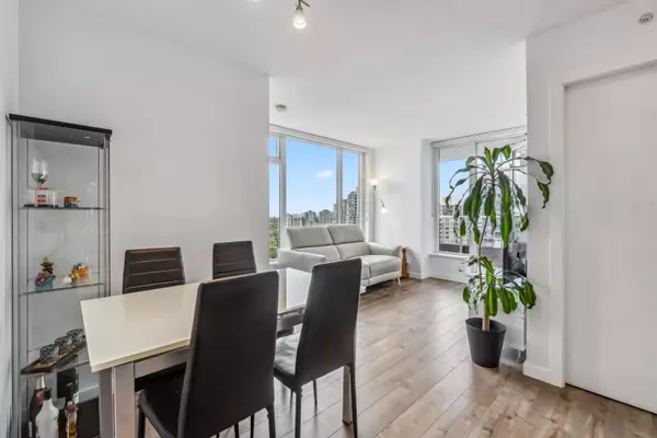 Vancouver, BC V5R 0E4,5665 Boundary RD #1902