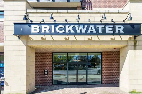 Maple Ridge, BC V2X 6H9,11865 227 ST #409