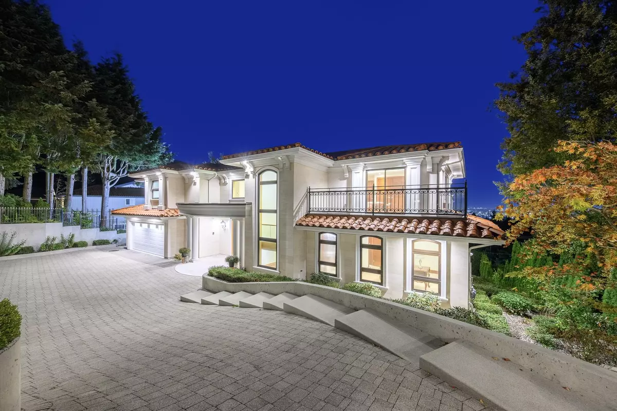 West Vancouver, BC V7S 1T9,618 Hawstead PL