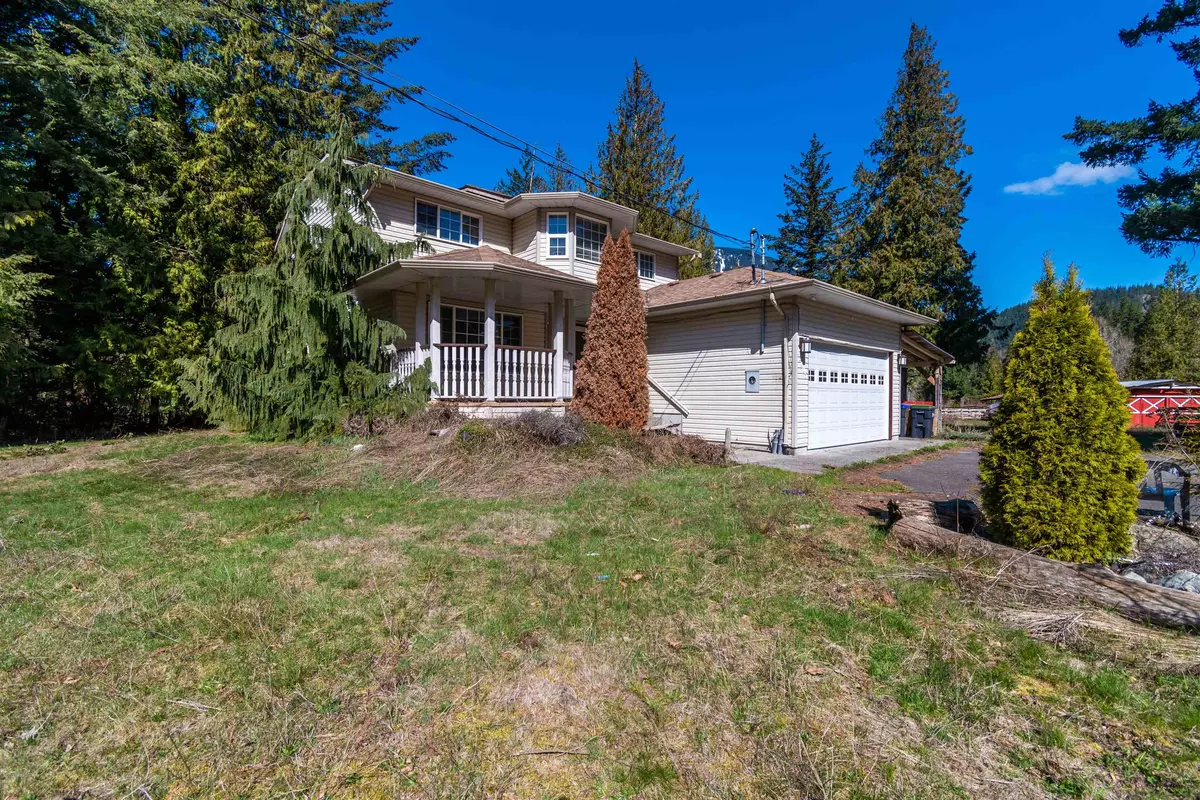 Hope, BC V0X 1L2,63405 Yale RD