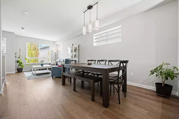 Surrey, BC V3Z 1P4,2729 158 ST #88