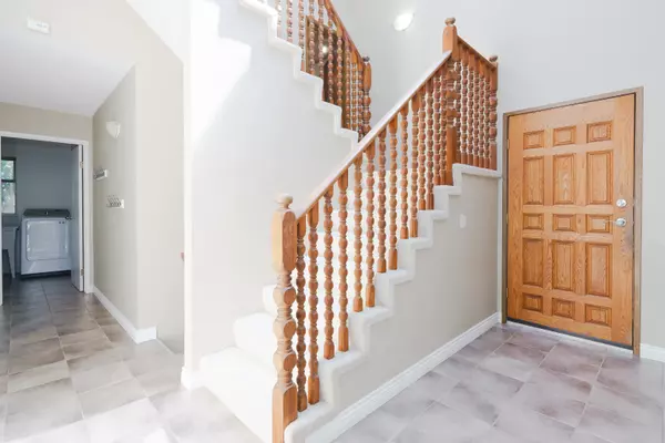 Coquitlam, BC V3E 1S6,1261 Lansdowne DR