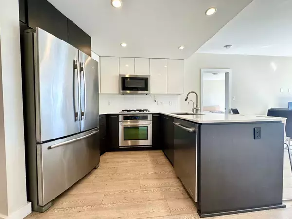 Vancouver, BC V6A 0C5,1618 Quebec ST #1701