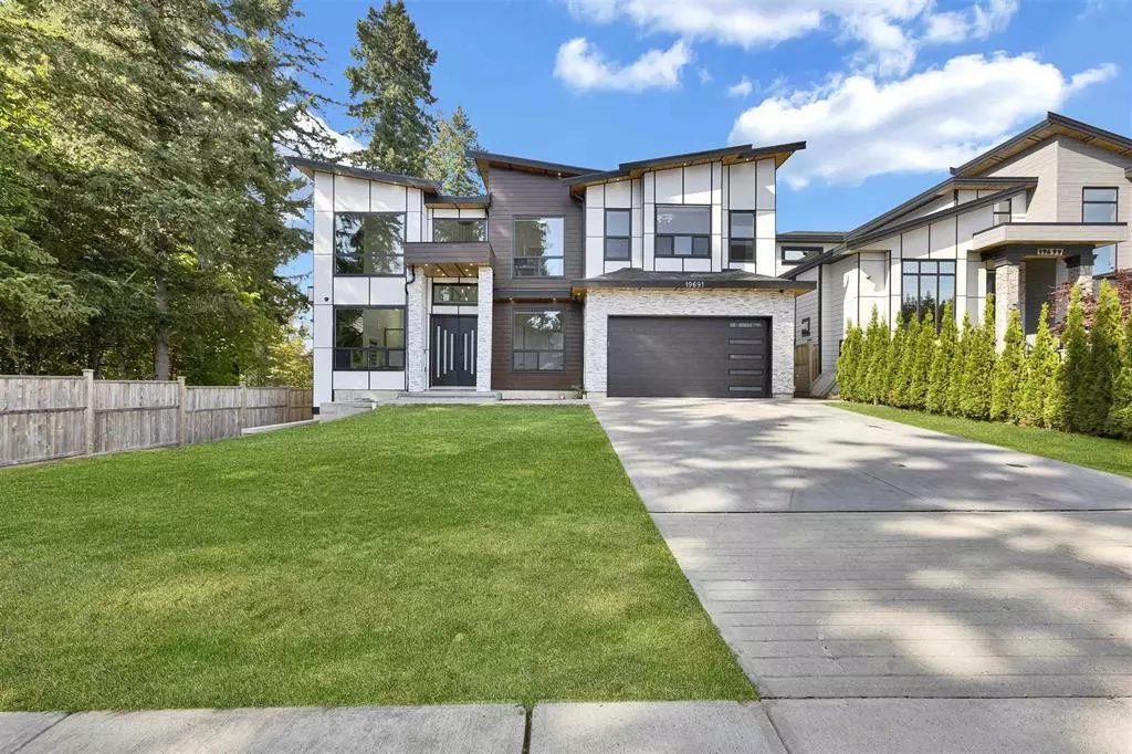 Langley, BC V3A 0N9,19691 32a AVE