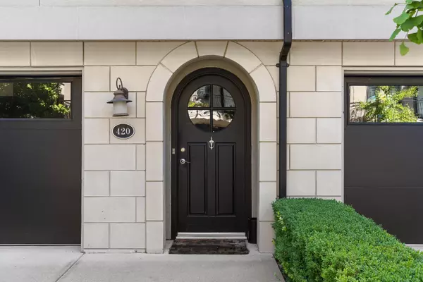 Abbotsford, BC V2T 0A9,2580 Langdon ST #420