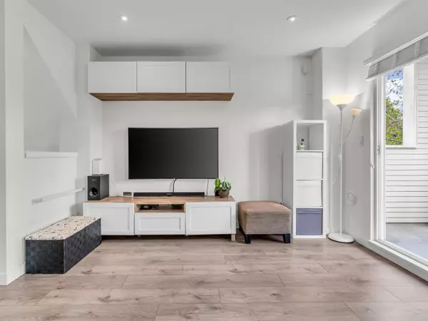 Richmond, BC V7C 5S8,7100 Lynnwood DR #23