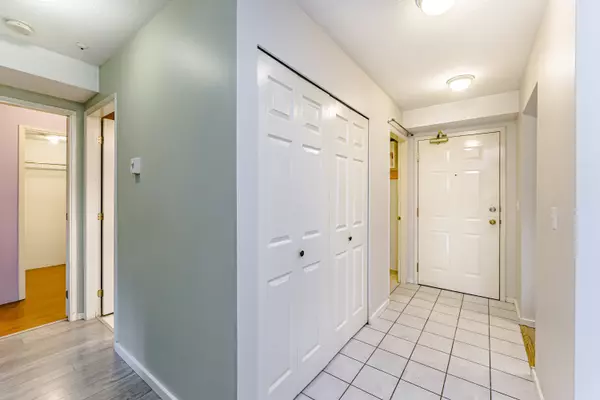 Surrey, BC V3T 5S8,9838 Whalley BLVD #D102