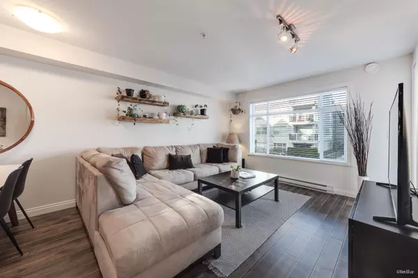 Langley, BC V3A 3X4,19939 55a AVE #211