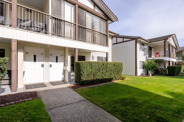 Abbotsford, BC V2T 5T6,32718 Garibaldi DR #17