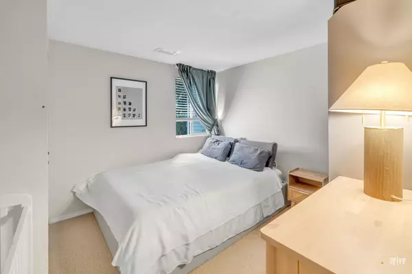 Surrey, BC V3W 1K4,13900 Hyland RD #232