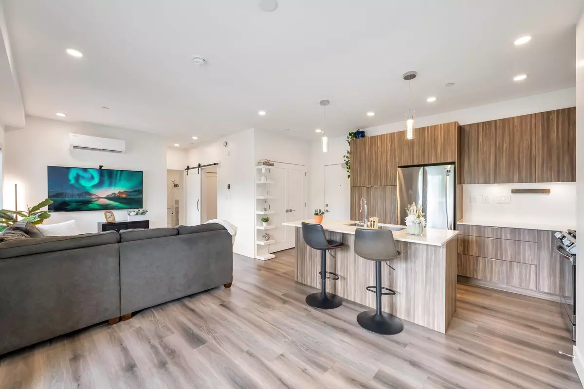 Langley, BC V2Y 4K1,8447 202 ST #A507