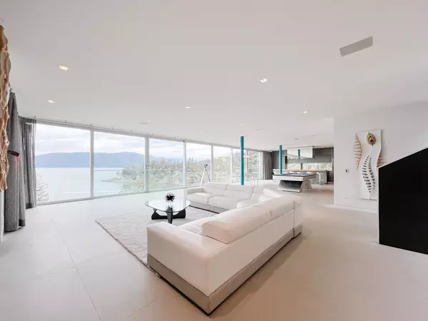 West Vancouver, BC,Address not disclosed