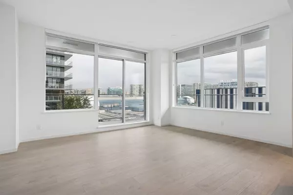 Richmond, BC V6Y 0N2,6500 Minoru BLVD #553