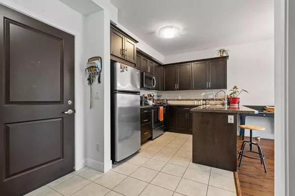 Chilliwack, BC V2P 0C3,46262 First AVE #216