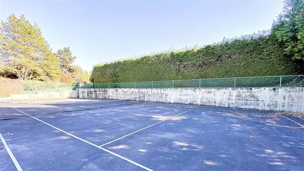 Vancouver, BC V6T 1H5,5570 Newton Wynd