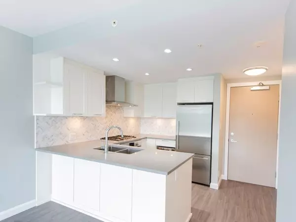 Coquitlam, BC V3J 0E8,520 Como Lake AVE #2003