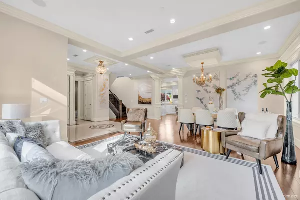 Vancouver, BC V6L 2C7,2653 Mcbain AVE