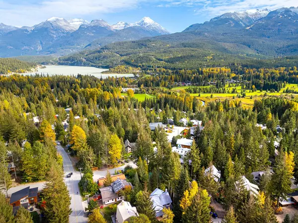Whistler, BC V8E 0G1,8604 Fissile LN