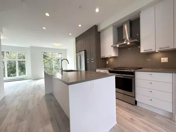 Maple Ridge, BC V2W 0K2,24076 112 AVE #128