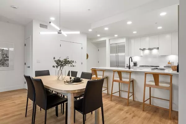 Abbotsford, BC V2S 0N6,33160 Plaxton CRES #601