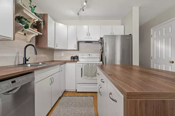 Chilliwack, BC V2P 4A5,9206 Corbould ST #17