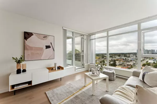 Burnaby, BC V5E 0B3,6688 Arcola ST #2308