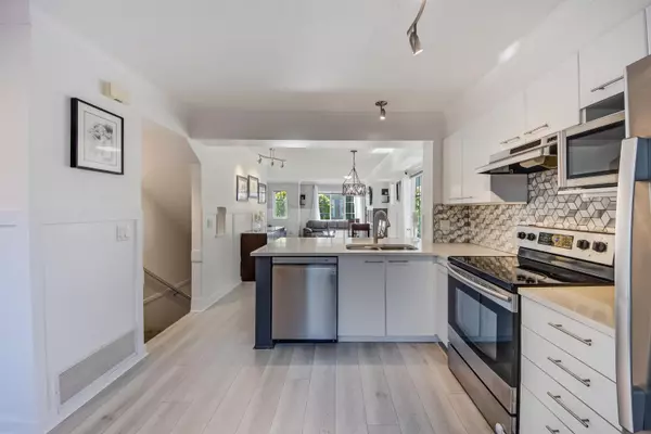 Langley, BC V2Y 2Y8,20560 66 AVE #78