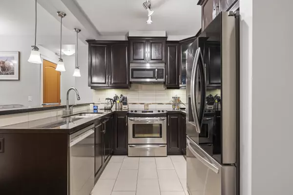 Langley, BC V2Y 0L2,8288 207a ST #336