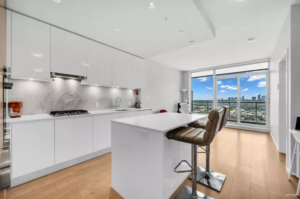 Vancouver, BC V5C 0K6,1955 Alpha WAY #4704