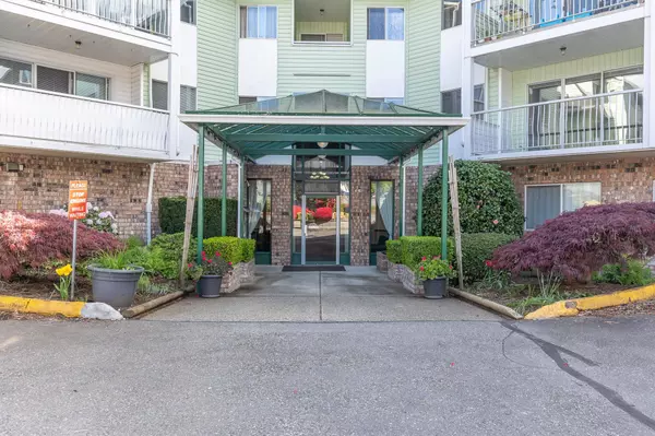 Abbotsford, BC V2T 4V2,31850 Union AVE #316