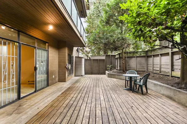 1345 W 15th AVE #204,  Vancouver,  BC V6H 3R3