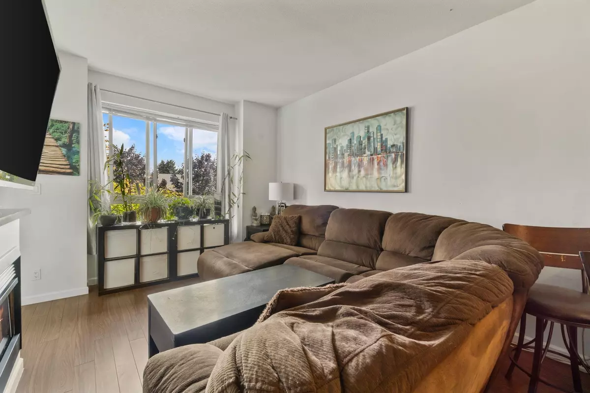 New Westminster, BC V3L 0C4,290 Francis WAY #201