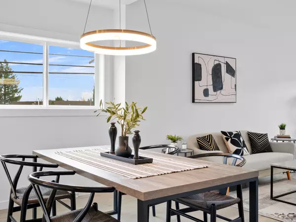 Agassiz, BC V0M 1A2,1655 Agassiz Rosedale No 9 HWY #4