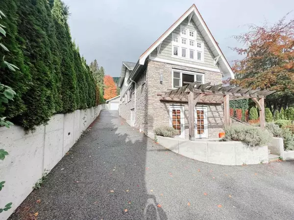 West Vancouver, BC,Address not disclosed