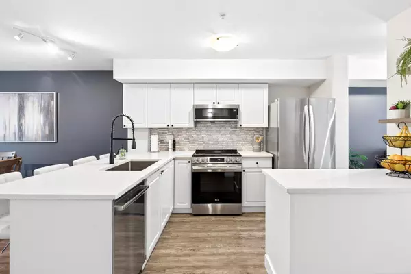 Port Coquitlam, BC V3B 7X8,2927 Fremont ST #18