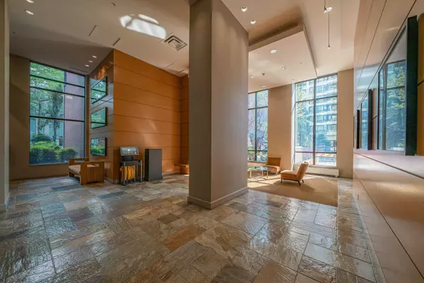 Vancouver, BC V6B 1S3,909 Mainland ST #2105